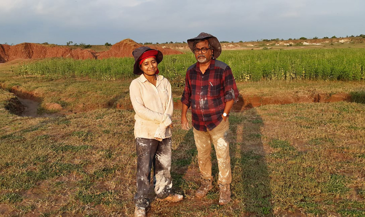 After successful excavation in flood the state of our clothes - Dinosaur Lady | Nature inFocus