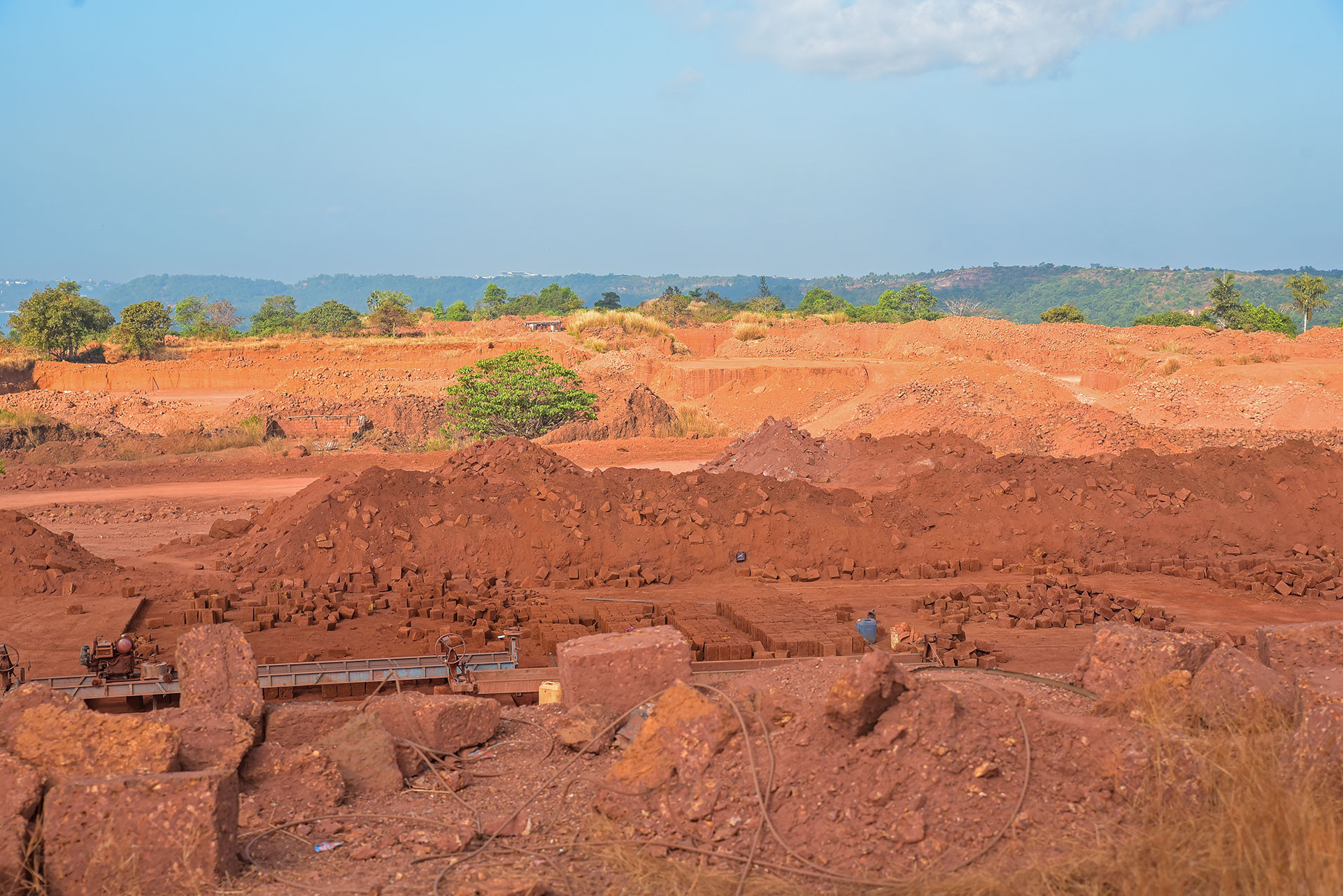 destruction of lateritic plateau by quarrying