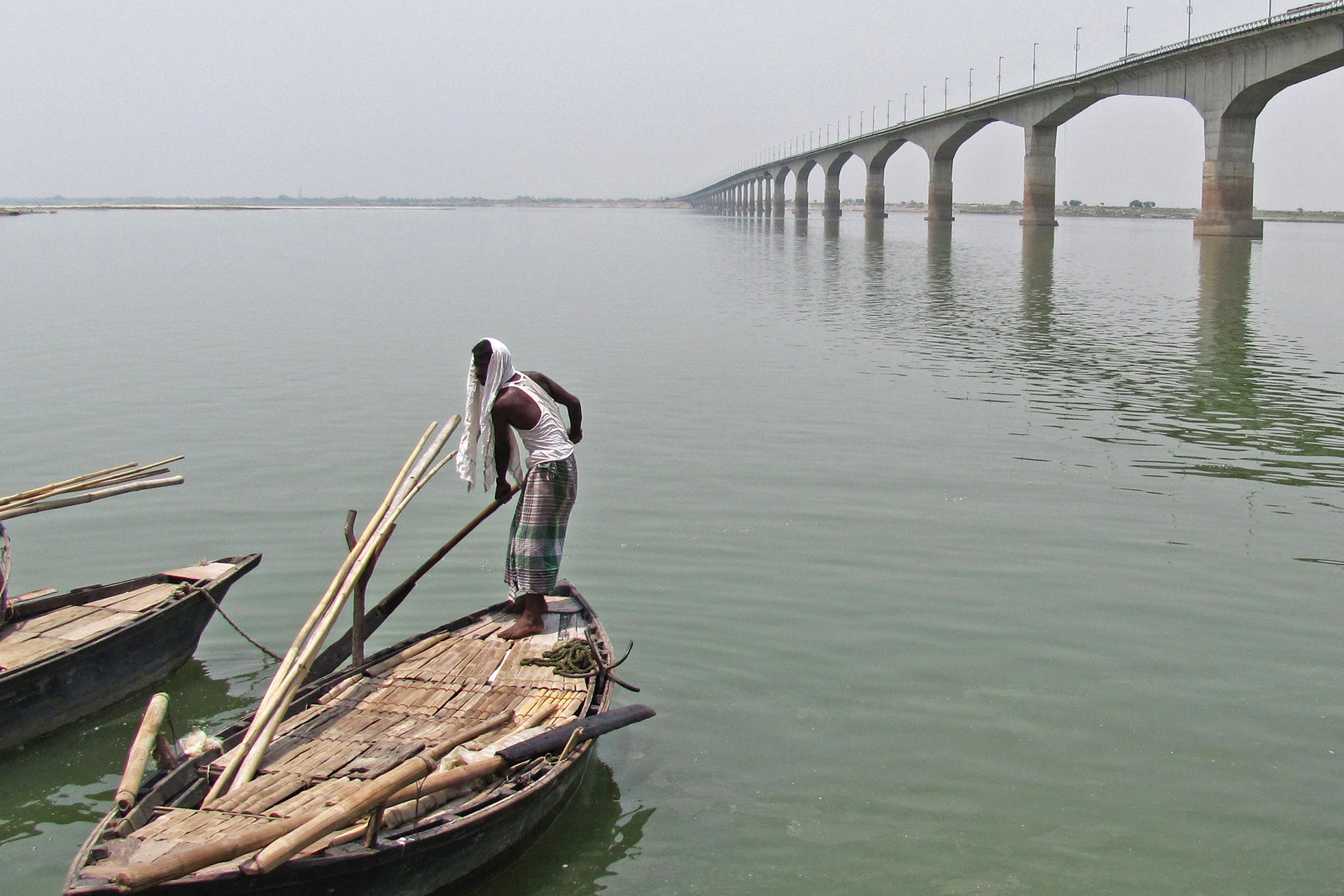 River fishing boat and bridge kadambari deshpande - Understanding Rivers And Their Less Privileged Denizens | Nature inFocus