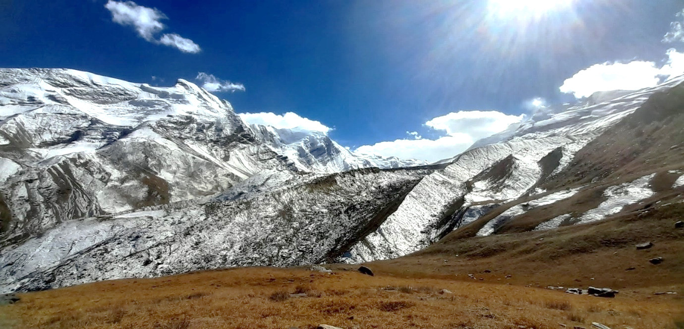 Mountain peaks in Gangotri National Park