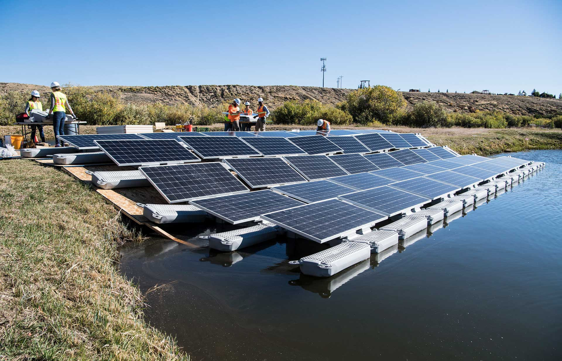 Floating solar power plant in Telangana