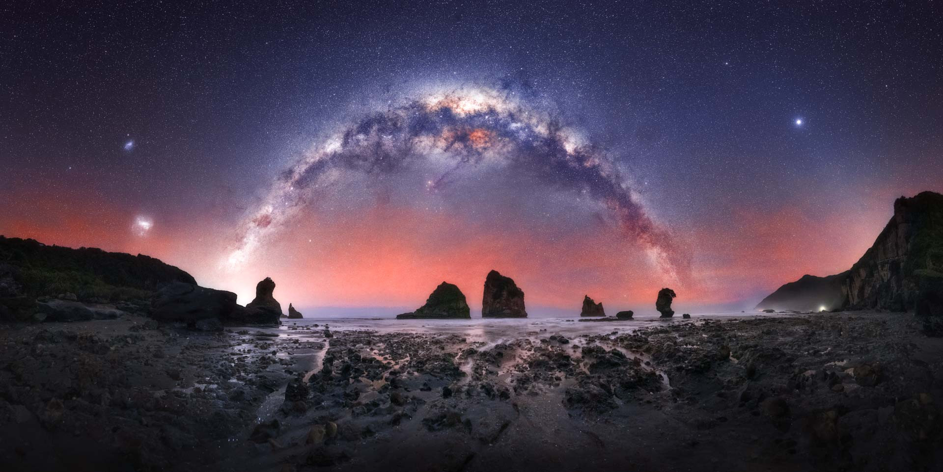Milky way and coral reefs at Motukiekie in West Coast in New Zealand