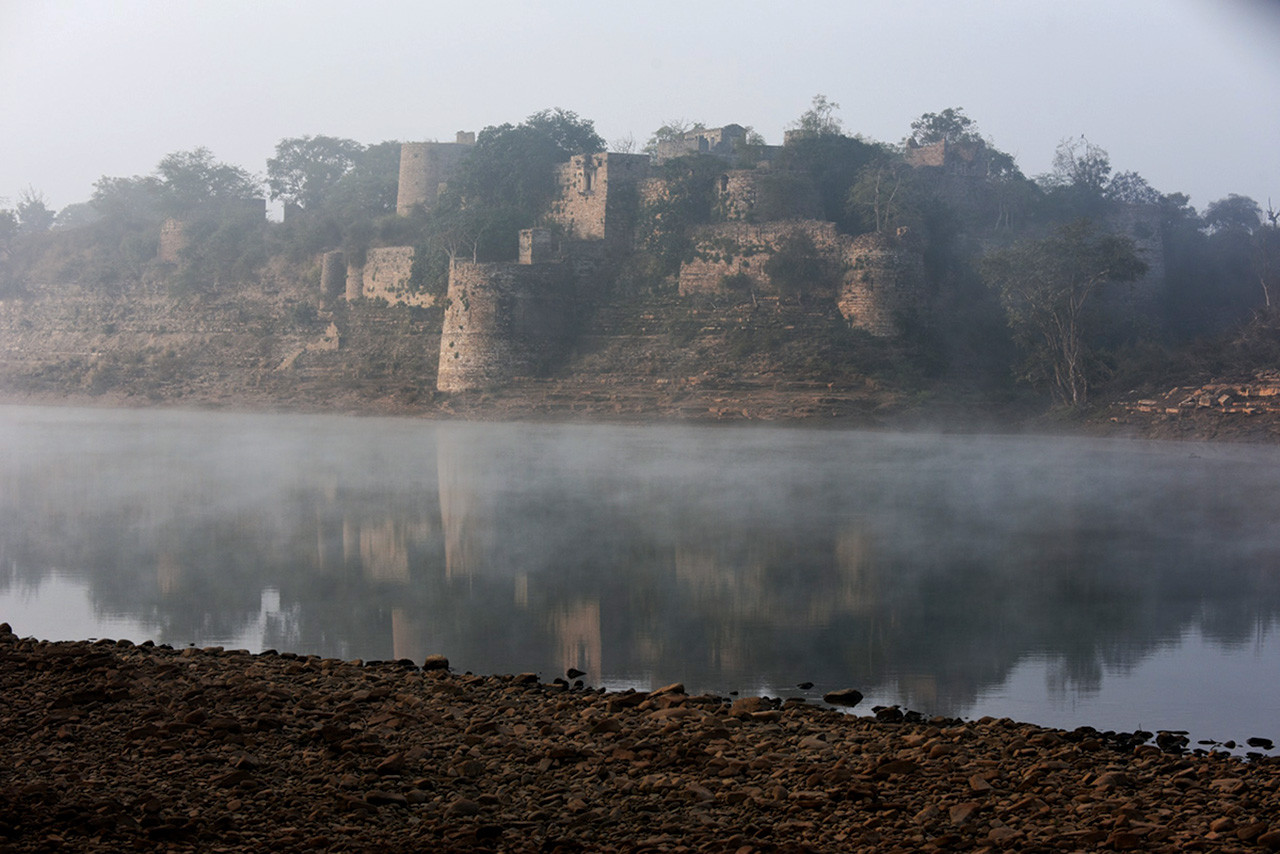 Palpur Fort, by the Kuno River | Nature inFocus