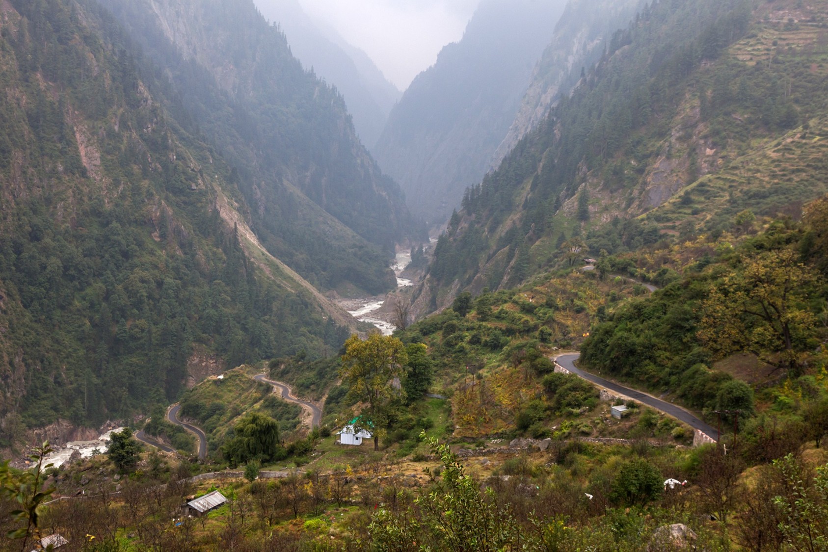 Gangotri in Uttarakhand is a breathtaking place. The transformation from the barren landscape of Ladakh and Spiti Valley to the step farms and tall pine forests of Uttarakhand is quite mesmerising. The roads here are excellent, and I enjoyed my ride alongside the roaring Ganga. The rain played hide-and-seek, which only added to the freshness of the atmosphere. 